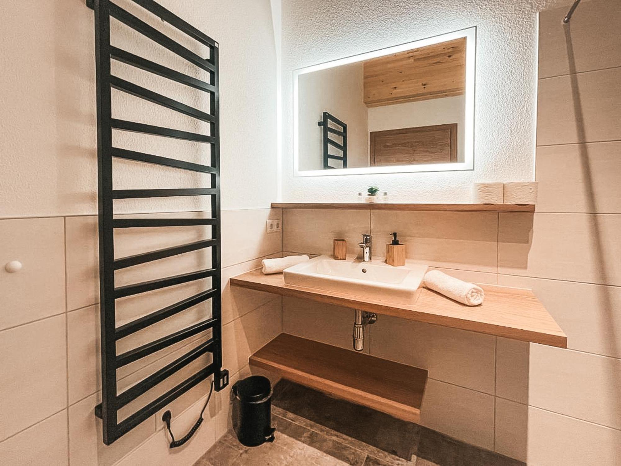 Zillerheart - Balcony Und Car Park By Alpenluxus Appartements 菲根 外观 照片